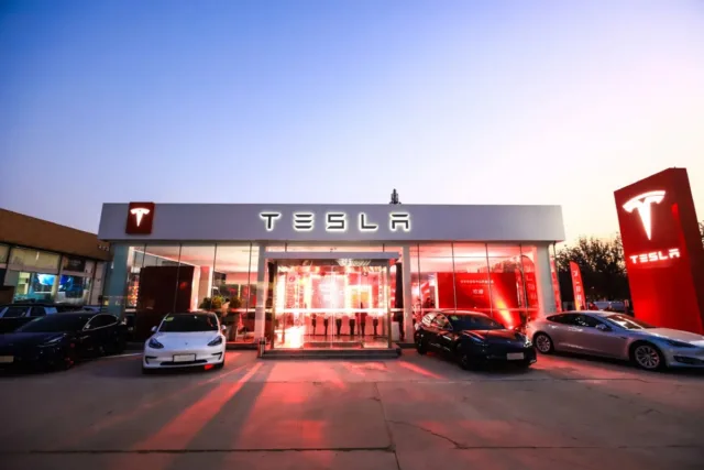 China Denies Tesla FSD Approval ‘Next Month,’ State-Owned Media Says
