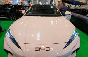 Chinese EVs are making inroads in North America. That worries industry experts Chinese EVs are making inroads in North America. That worries industry experts