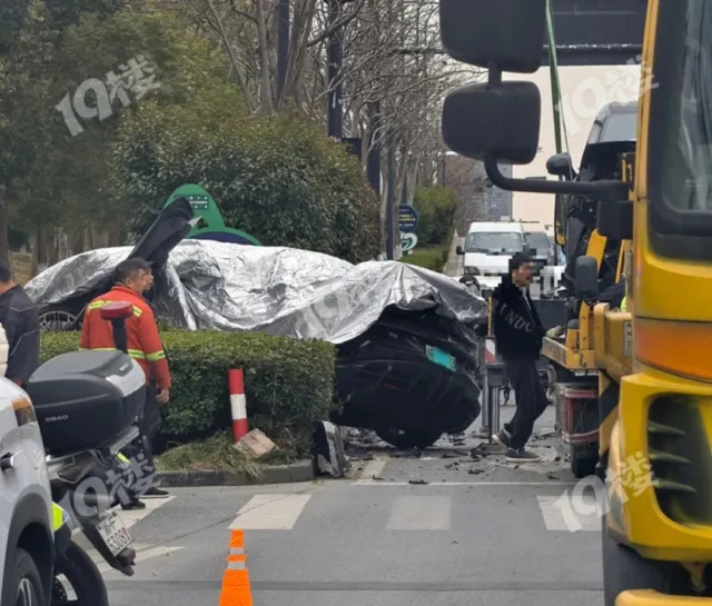 Clash of luxury EVs: BYD’s Yangwang U9 and Zeekr 009 collide in China