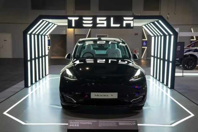 Tesla China Sales Rise 13.2% In December To Clock Best Month Ever - BYD (OTC:BYDDF), BYD (OTC:BYDDY)