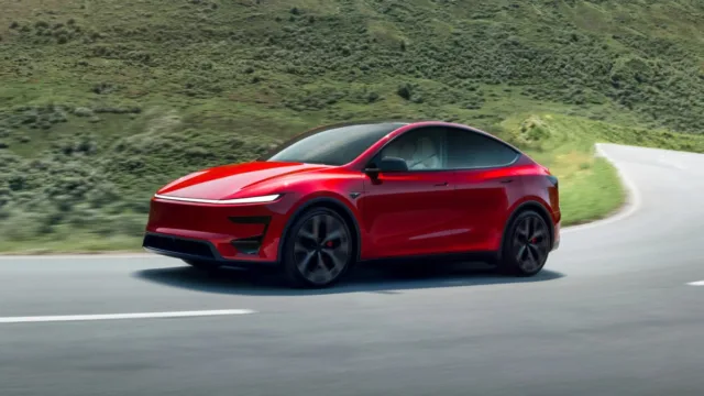 Tesla Delays Canadian Model Y Performance Deliveries Over New China Tariff