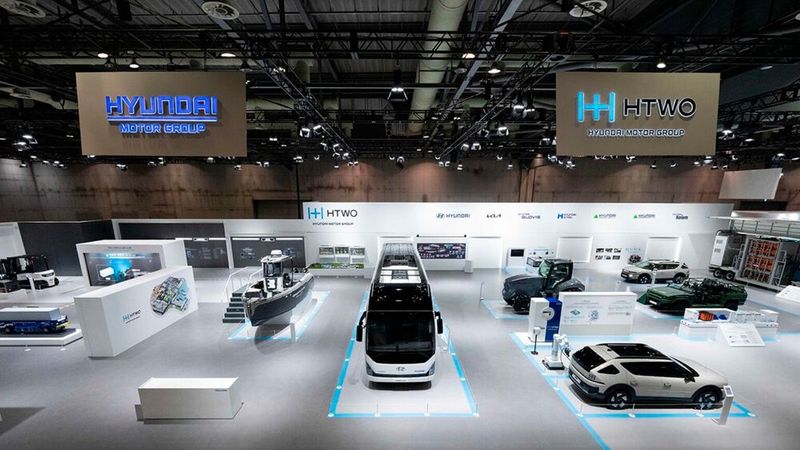 Hyundai, through HTWO Guangzhou, the Chinese subsidiary of its hydrogen brand HTWO, secured a major order for fuel cell buses in China in December 2025. The company also highlighted the importance of hydrogen beyond the passenger car sector at the World Hydrogen Expo in early December 2025.(Image: Hyundai Motor Group)