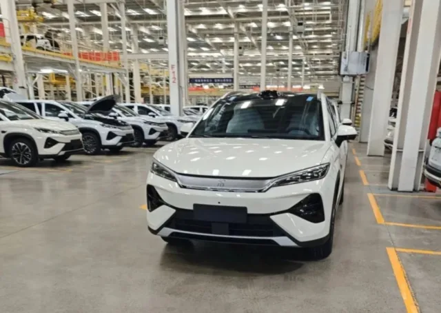 BYD March 5 event to debut Blade 2.0, DM 6.0, 1,500 kW charger, God’s Eye 5.0, report says