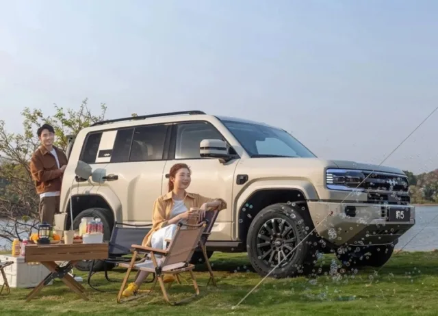 BYD’s Fang Cheng Bao Mei 3 sedan spotted ahead of launch