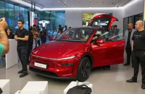 China moves to ban feature commonly seen on Tesla vehicles over fear of trapped passengers China moves to ban feature commonly seen on Tesla vehicles over fear of trapped passengers