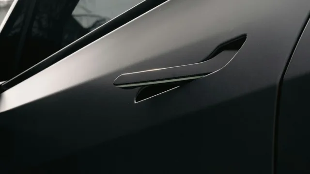 Every country should follow China's lead in banning 'hidden' car door handles