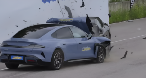 Million-follower auto blogger battles Xiaomi in Beijing Court over crash test video Million-follower auto blogger battles Xiaomi in Beijing Court over crash test video