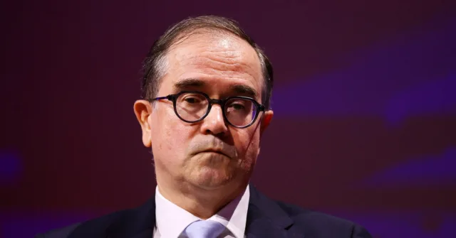 Renault CEO backs new EU rules on sourcing local parts, but seeks broader definition