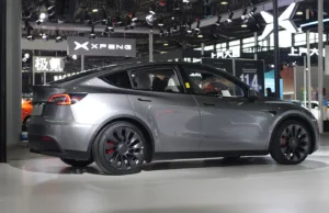 Tesla extends 7-year car loans in China again as over 10 EV makers join price war alternative Tesla extends 7-year car loans in China again as over 10 EV makers join price war alternative