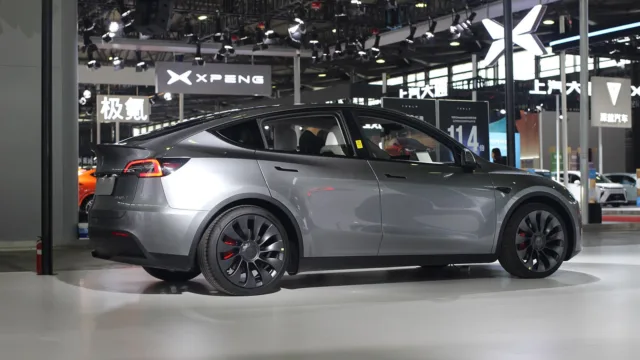 Tesla extends 7-year car loans in China again as over 10 EV makers join price war alternative