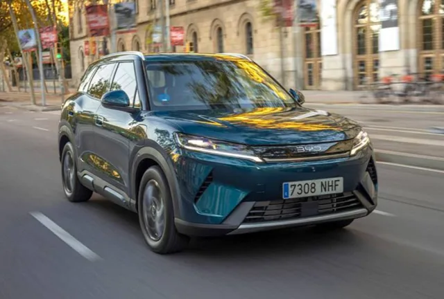 BYD ATTO 2 DM-I, DISTINCTIVE DETAILS 