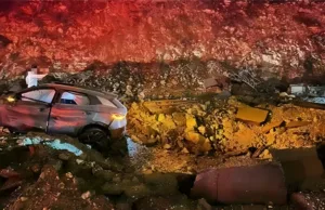 BYD Atto 3 endures Jerusalem rocket attack, five survive, three injured BYD Atto 3 endures Jerusalem rocket attack, five survive, three injured