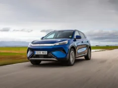 BYD Atto 3 EVO brings 316-mile range and 220kW charging to UK BYD Atto 3 EVO brings 316-mile range and 220kW charging to UK