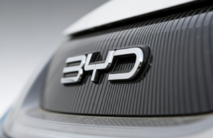 BYD cuts 100,000 jobs, workforce down 10%, the new battleground for EV growth BYD cuts 100,000 jobs, workforce down 10%, the new battleground for EV growth