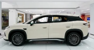 BYD launches the Song Ultra EV as orders reach over 21,500 in 20 days BYD launches the Song Ultra EV as orders reach over 21,500 in 20 days