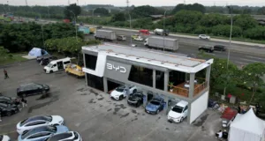 BYD plans 20 Canadian dealerships within a year as 6.1% tariff deal opens the floodgates BYD plans 20 Canadian dealerships within a year as 6.1% tariff deal opens the floodgates