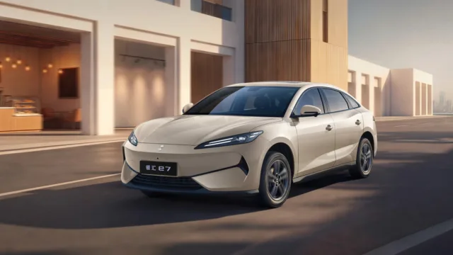 BYD ride-hailing models to support flash charging tech in China