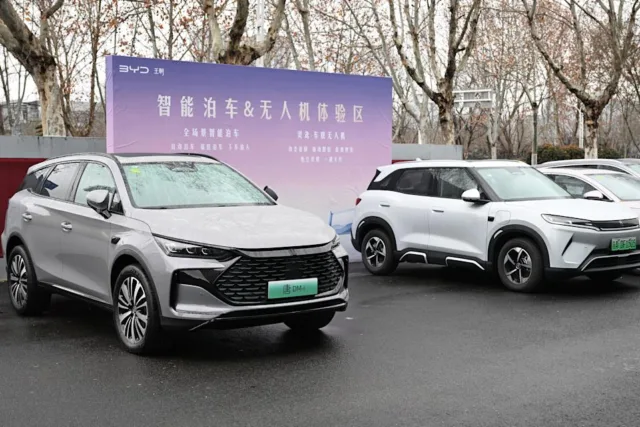 BYD stock jumps on 'disruptive tech' teaser, despite 41% sales tumble BYD stock jumps on 'disruptive tech' teaser, despite 41% sales tumble