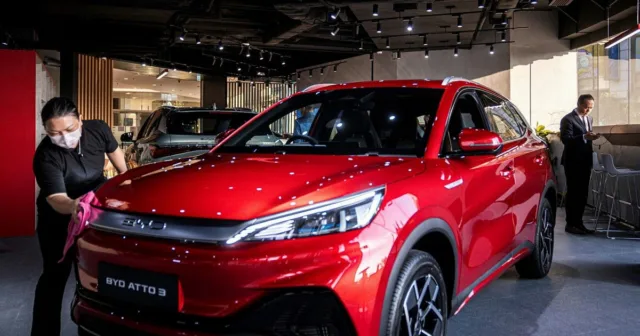 Global car industry gears up for a second Iranian oil-crisis effect