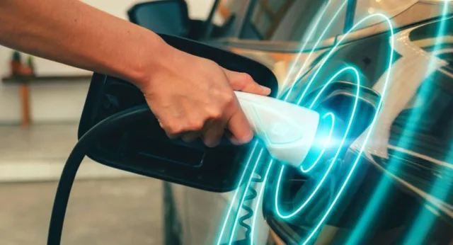 Iran War Boosts Oil—Battery Stocks Signal Shift - BYD (OTC:BYDDF), BYD (OTC:BYDDY)