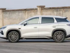 The BYD Song Ultra arrives with laser eyes and a folding bed The BYD Song Ultra arrives with laser eyes and a folding bed