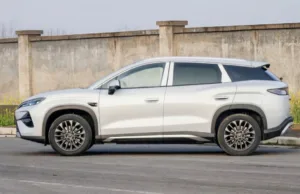 The BYD Song Ultra arrives with laser eyes and a folding bed The BYD Song Ultra arrives with laser eyes and a folding bed