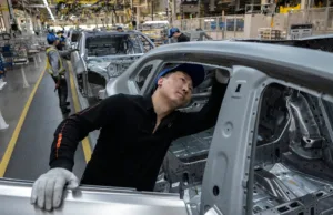 US Automakers Formally Ask Trump to Bar Chinese Cars US Automakers Formally Ask Trump to Bar Chinese Cars