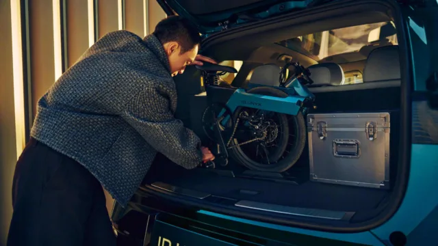 Volkswagen ID. Unyx 08 EV crossover started presales in China at 34,760 USD