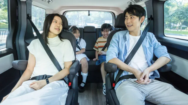 WeRide and Geely to deliver 2,000 robotaxis in 2026