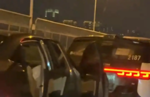 Apollo Go’s robotaxi fleet suffers mass paralysis, stranding passengers on elevated highways Apollo Go’s robotaxi fleet suffers mass paralysis, stranding passengers on elevated highways